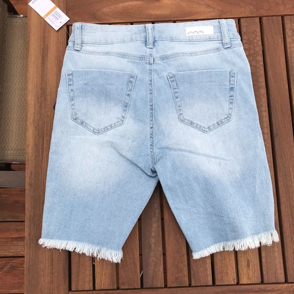 DOLL HOUSE JUNIOR Frayed Hem Shorts - Picture 3 of 6